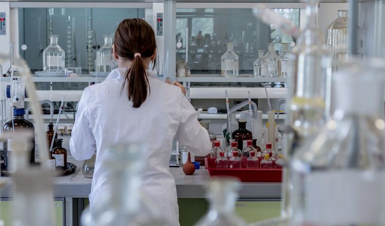 bioM&eacute;rieux, a global leader in in vitro diagnostics, combines its knowledge of medicine with emerging techniques and new technologies to combat infectious diseases worldwide.
